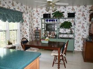 7709 Shootingstar Dr, Springfield, VA 22152