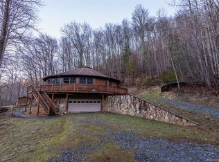 1425 Firefly Rd, Whittier, NC 28789