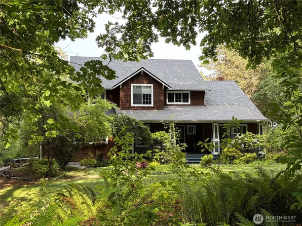 8150 Hansen Road NE, Bainbridge Island, WA 98110