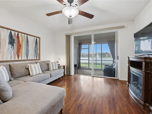 6310 Huntington Lakes CIR #104, NAPLES, FL 34119