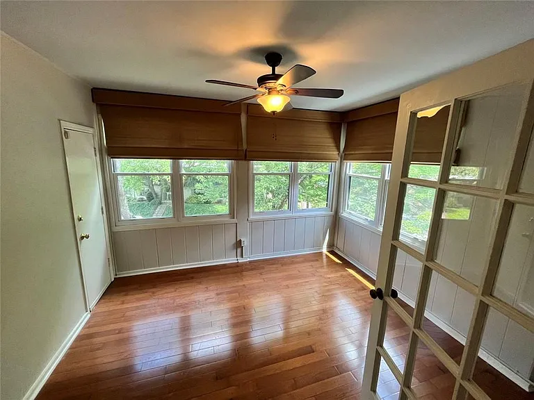 82 Montre Sq NW — Photo 31