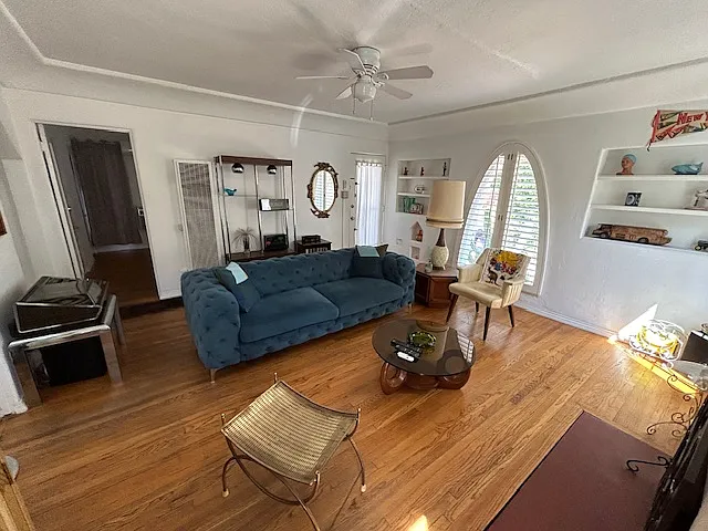 5809 Fair Ave — Photo 10
