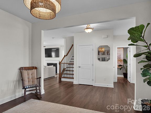 3rd image of 611 Baucom Deese Rd