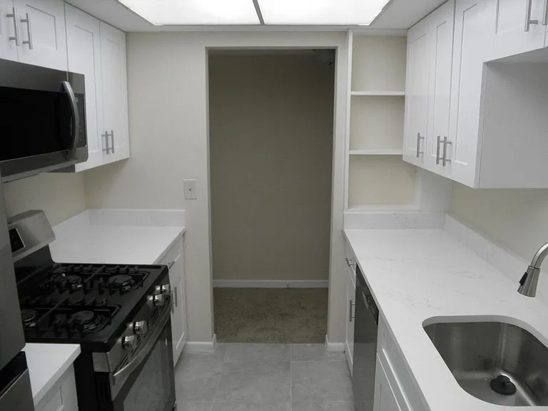 1601 S Flagler Dr #2120 — Photo 33