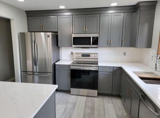 1256 Oak Ridge Ave, State College, PA 16801