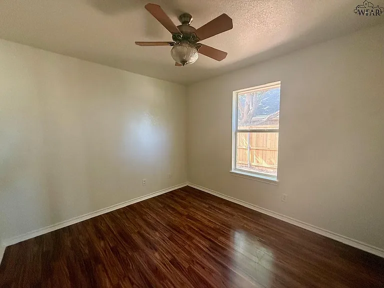 5004 Pawnee Ptwy — Photo 12