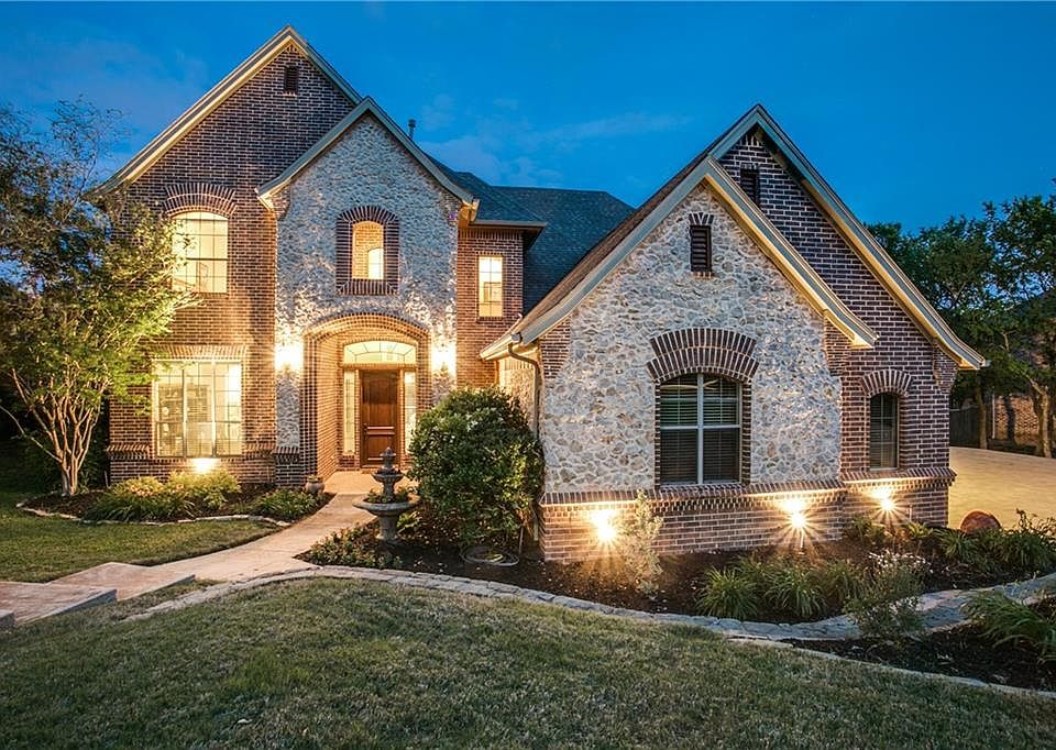 1st image of 613 Promontory Dr