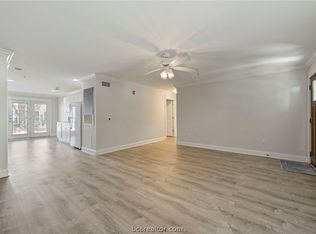 1725 Harvey Mitchell #1812, College Station, TX 77840