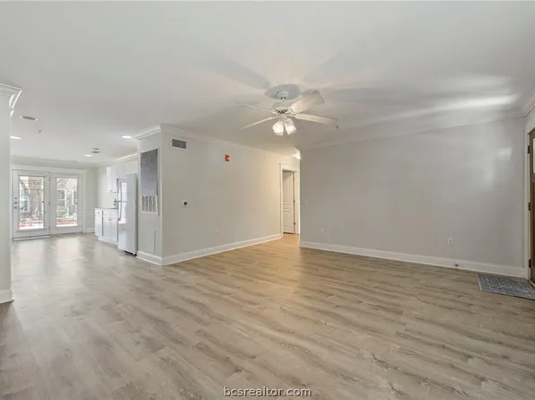 1725 Harvey Mitchell #1812, College Station, TX 77840