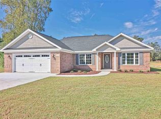 408 Farmtrac Dr, Galivants Ferry, SC 29544