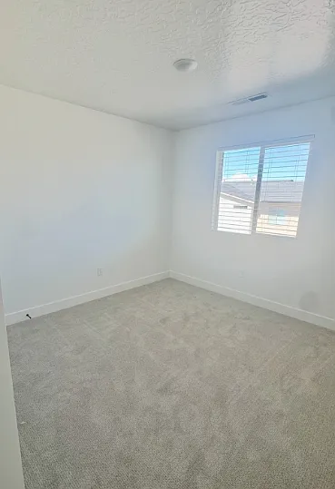 5715 S Weehawken Ln — Photo 14