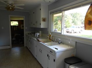 1322 Kent Rd, Raleigh, NC 27606