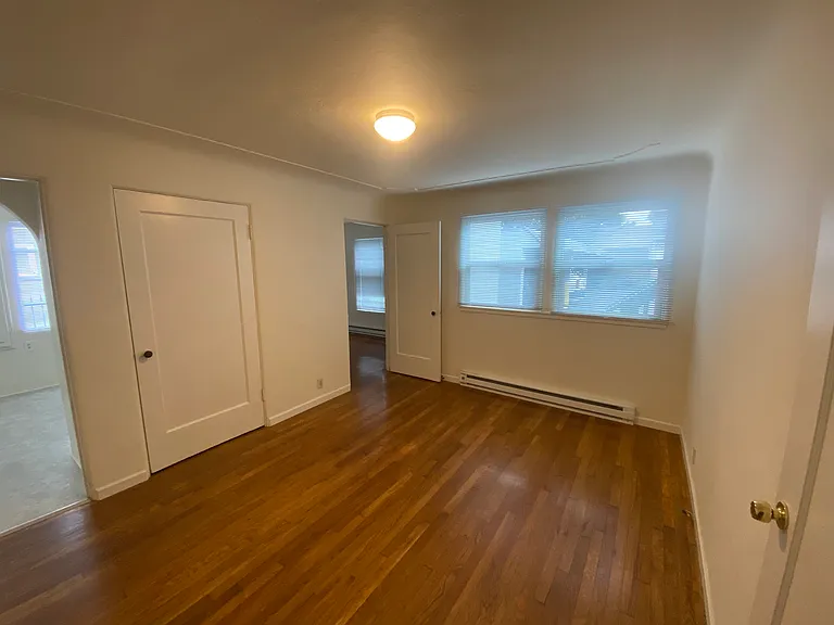 96 S 10th St #6 — Photo 2