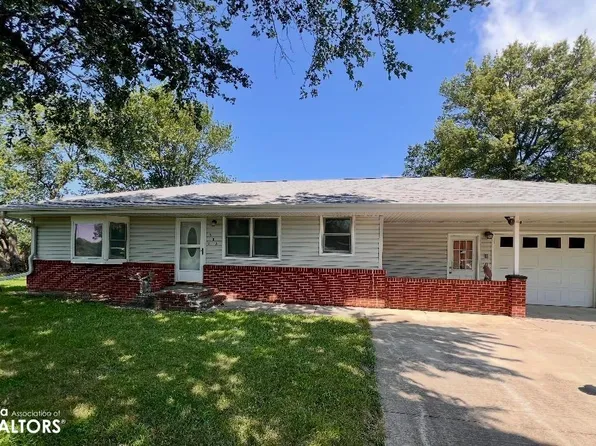 505 Grove St, College Springs, IA 51637