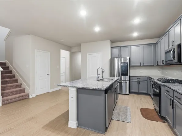 119 Buttonwood Ct, Willis, TX 77318