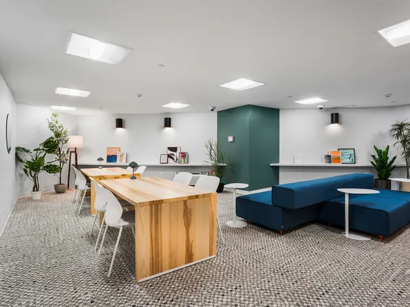 31 River Court image 9 of 24