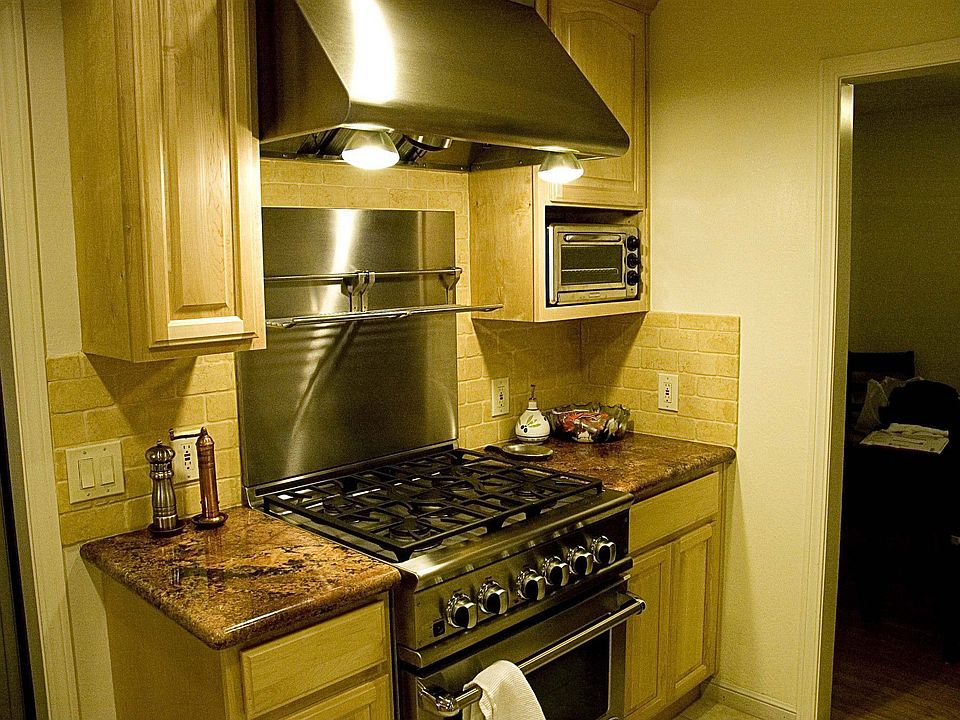 New kitchen