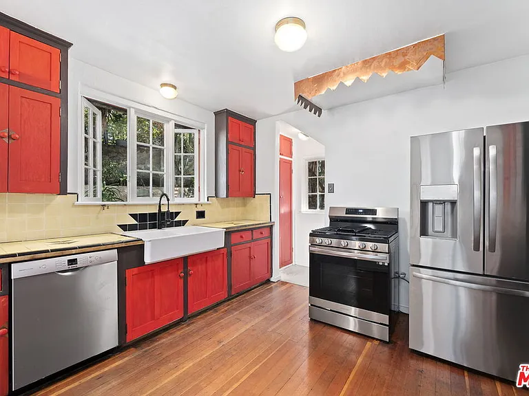 1431 W Avon Park Ter — Photo 18