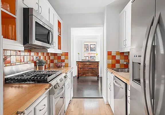 5th image of 1199 Park Ave APT 17D