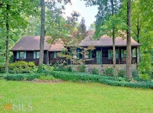 206 Hidden Valley Rd, Fayetteville, GA 30214