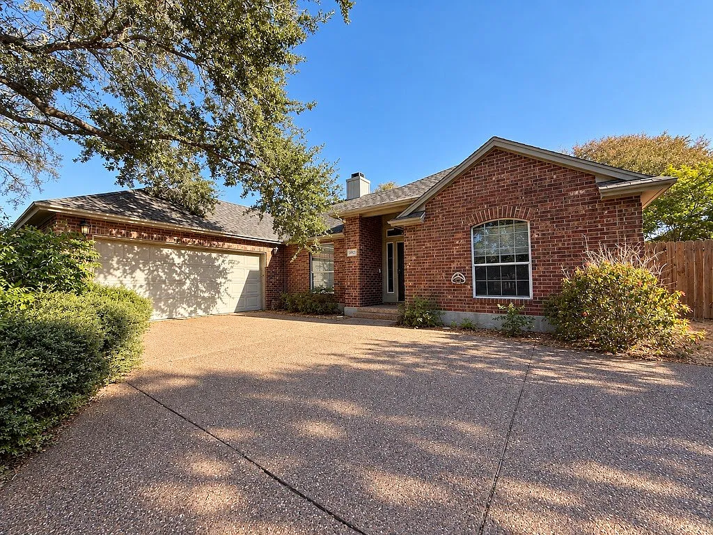 3 bed, 1846 sqft, $2,550 — Photo 1