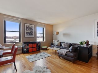 122 West St APT 4J, Brooklyn, NY 11222