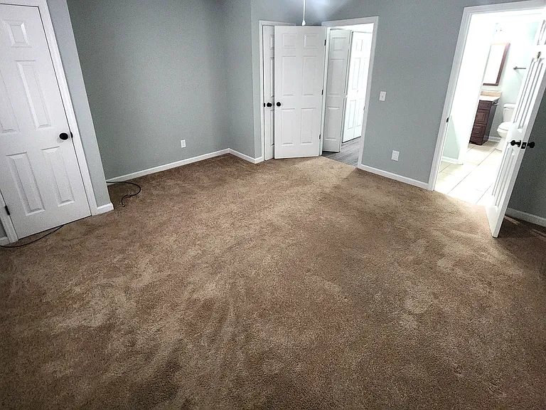 2000 Water Oak Dr #1-A — Photo 17