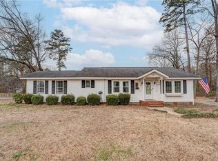 677 Warren Rd NE, Rome, GA 30165