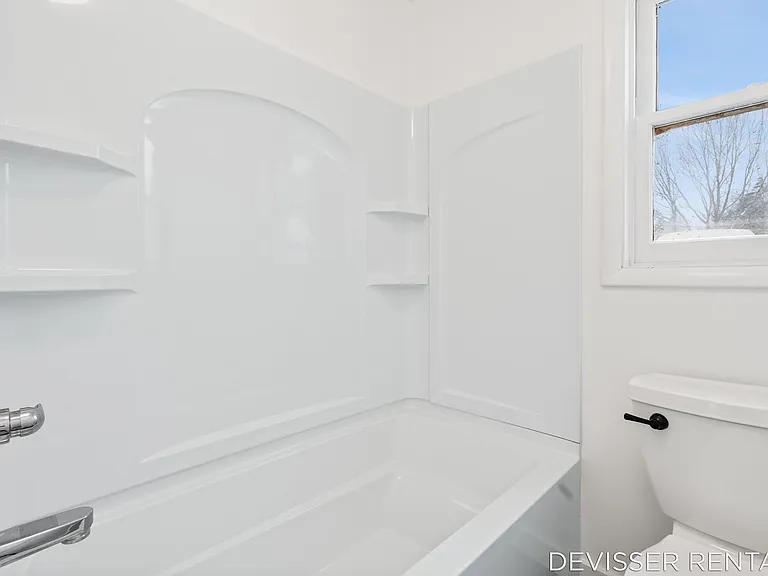 1297 32nd St #D3 — Photo 12
