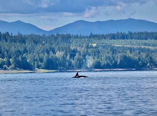 277 Harrington Rd, Coupeville, WA 98239