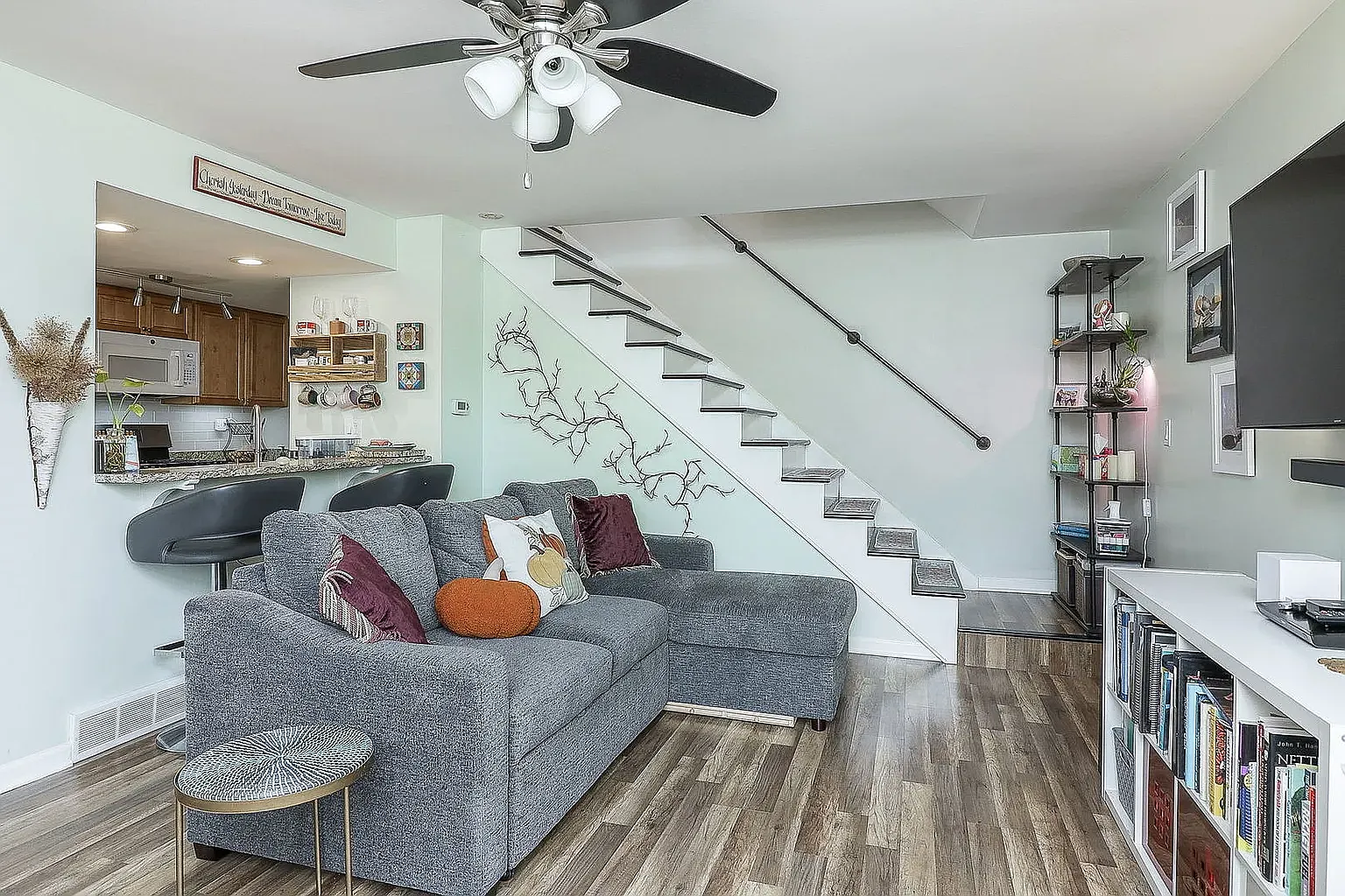 3 bed, 1449 sqft, $2,250 — Photo 4