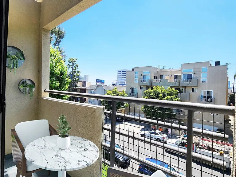 2120 S Bentley Ave #308 — Photo 9