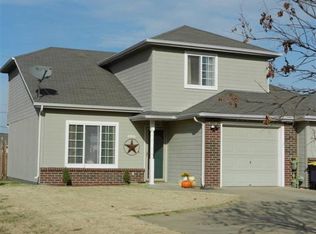 406 Butterfield Rd, Manhattan, KS 66502