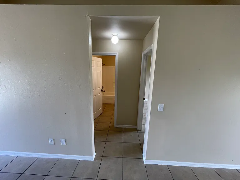 129 Zenith Cir — Photo 28
