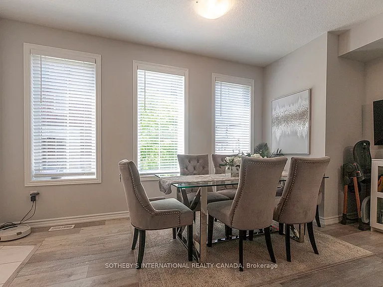 445 Ontario St S #120 — Photo 6