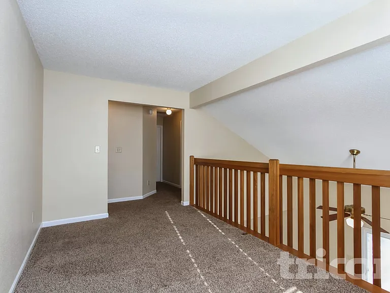 8847 Himebaugh Ln — Photo 11