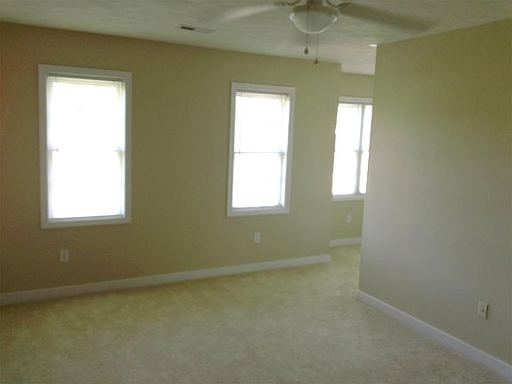 5th image of 8099 Cypresstree La