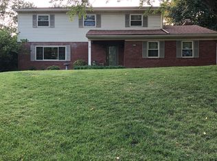 10127 Winstead Ln, Cincinnati, OH 45231