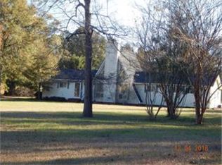 320 Wildwood Dr, Cordele, GA 31015