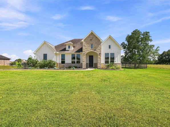 203 Cavalry Trail Dr, Rosharon, TX 77583