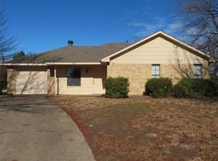 2001 Verde Dr, Glenn Heights, TX 75154