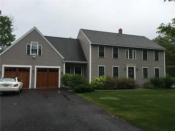 189 Middle Road, Cumberland, ME 04021