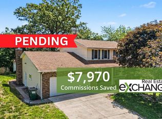 405 Oak Dr, Geneseo, IL 61254
