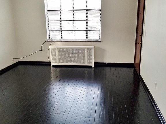 2nd image of 2633 Park Ave APT 3