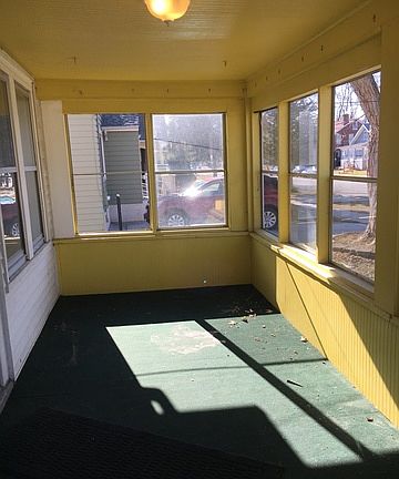 3rd image of 908 Talma St