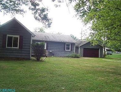 1st image of 2221 Carmen Dr