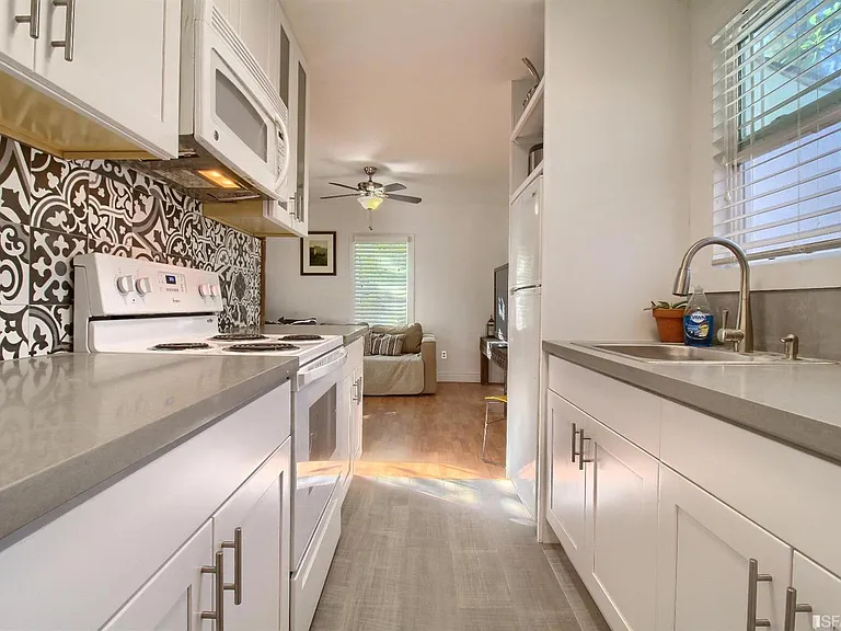 632 Dutton Ave #A — Photo 3