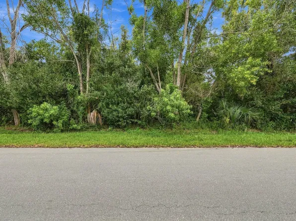 5211 NW EVER Road, Port St Lucie, FL 34983