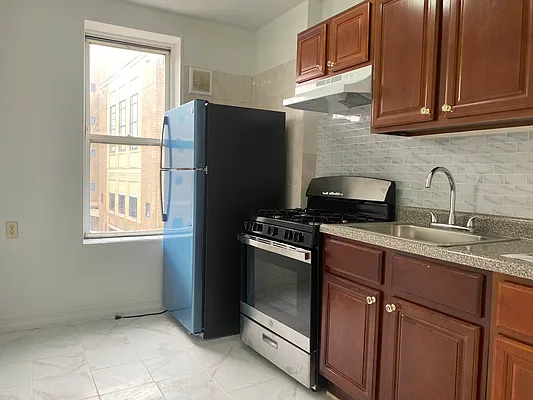 Rented by Corcoran | media 4