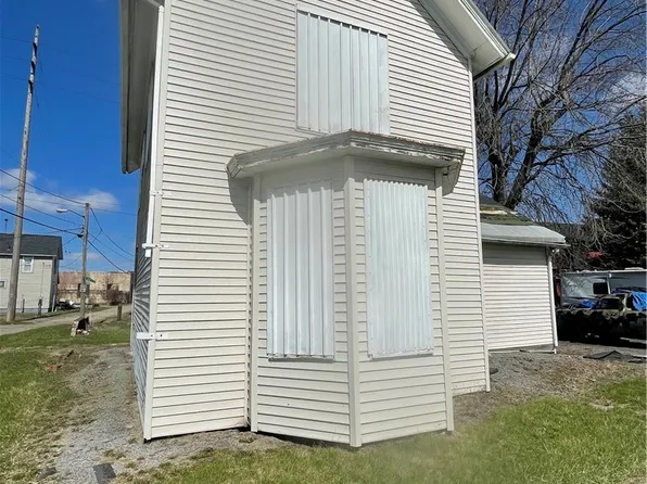 1107 Market Ave S, Canton, OH 44707